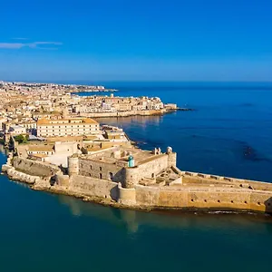 https://apt-casa-lungomare.sicilyhotelsitaly.net