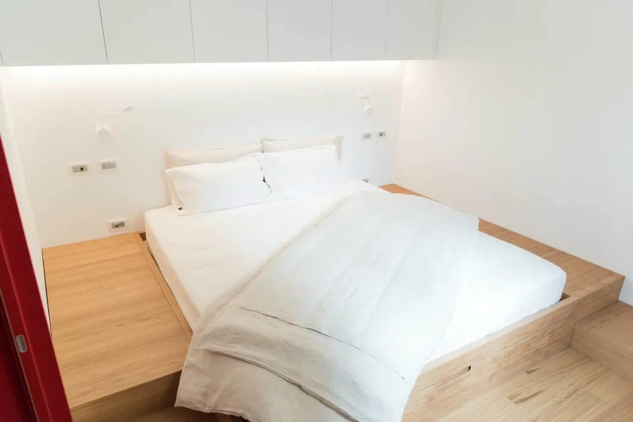 Appartement Catoo Dimora Di Design Park In Palazzo Nobiliare Al Duomo à Padoue